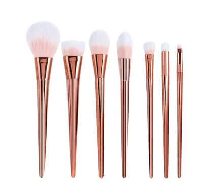 Rhombus 7 makeup brush, makeup brush, brush foundation, eye shadow, brush and makeup.