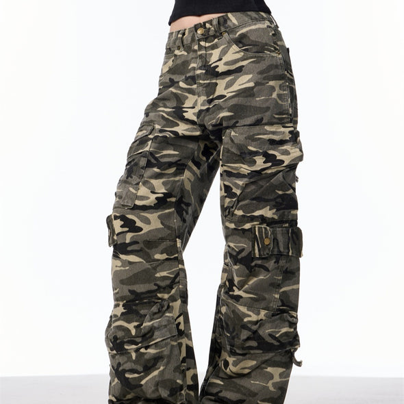 Retro Design Camouflage Cargohose Damen