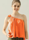 Ninexis One-Shoulder-Top aus Satinseide mit Schleife